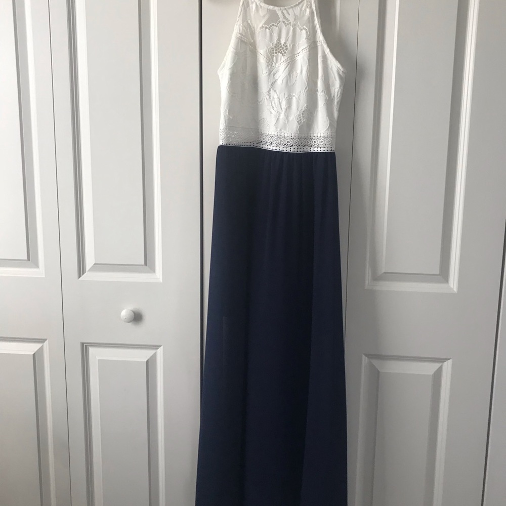 Lacy formal maxi dress
